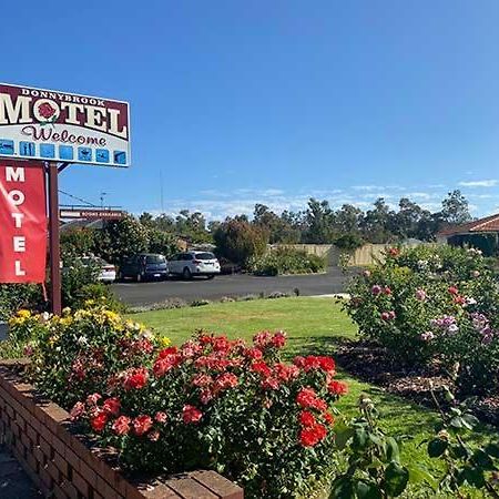 Donnybrook Motel Eksteriør billede